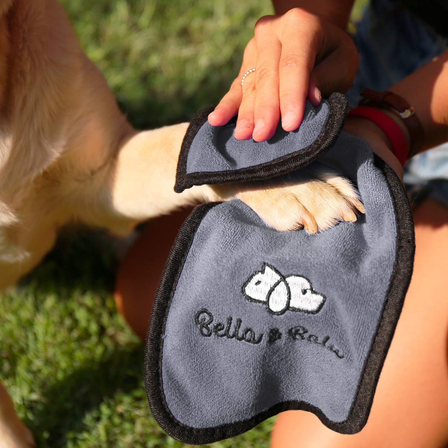 Bella & Balu Albornoz para Perro S de Microfibra Absorbente – Toalla para Perros para Secado Tras el baño o el Paseo bajo la Lluvia (6 Tallas - 3 Colores)