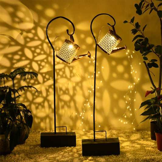 Deluisho Luz Solar para Regadera, 2PCS Luces Solares Led Exterior Jardin Farolillos Solares Exterior Decorativa Retro Resistente a la Intemperie para Patio, Balcón, Jardín(con soporte)