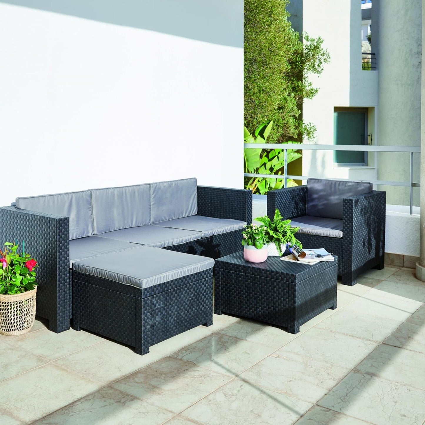 Shaf - Manhattan | Set Muebles de Salon Exterior - Conjunto Muebles Jardin Exterior 5 Plazas | Fabricado en España con Materiales Reciclados - Color Grafito