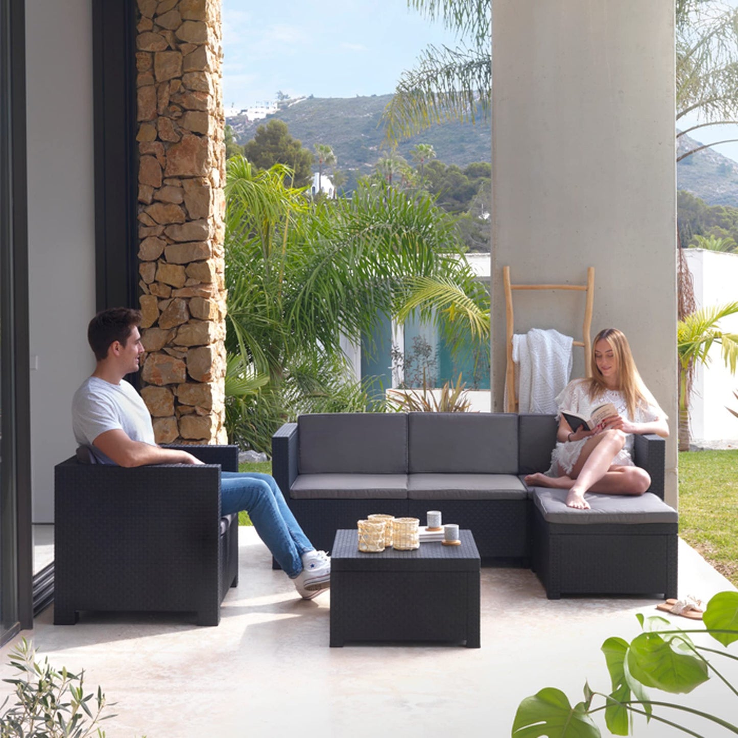 Shaf - Manhattan | Set Muebles de Salon Exterior - Conjunto Muebles Jardin Exterior 5 Plazas | Fabricado en España con Materiales Reciclados - Color Grafito